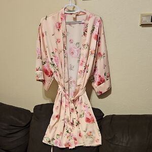 Soho Apparel Blush Floral Robe